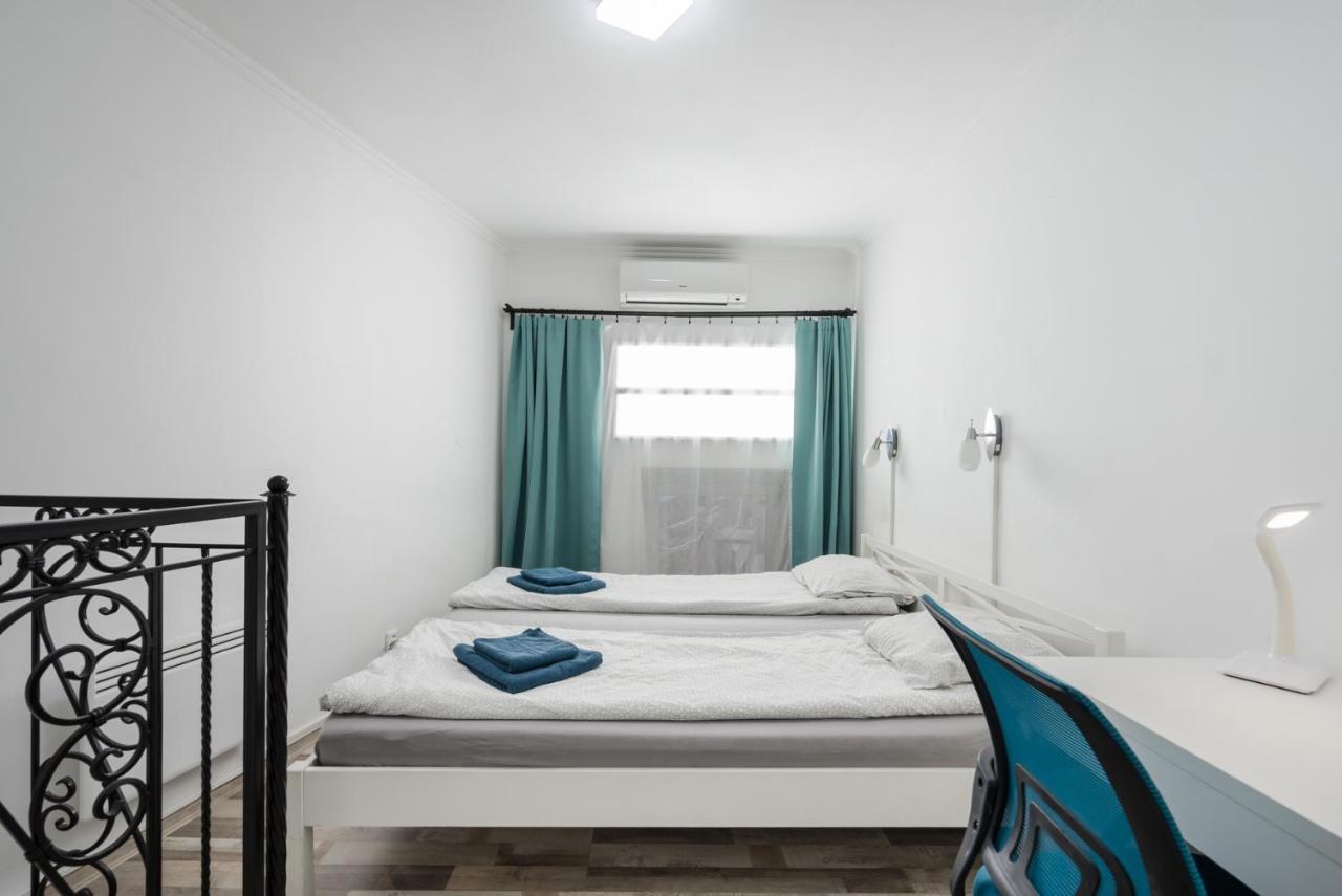 Bpr Simply Azure Apartment Budapest Exterior photo