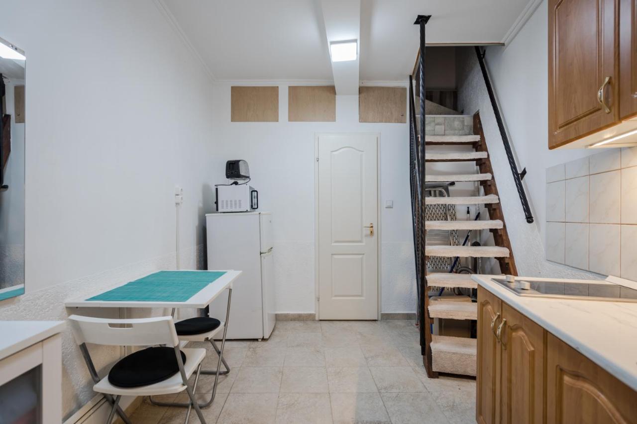 Bpr Simply Azure Apartment Budapest Exterior photo